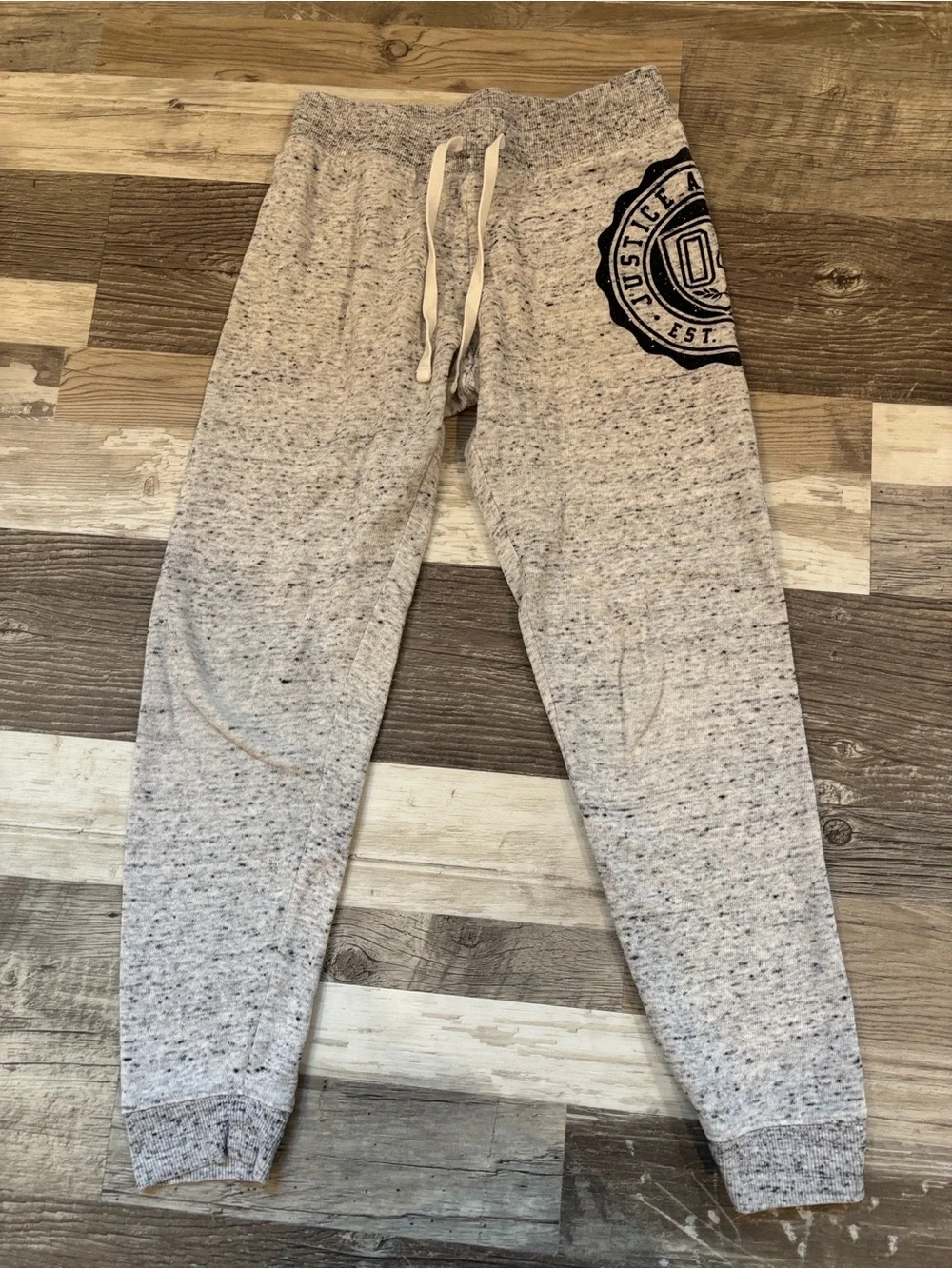 Justice Bundle long sleeves graphic, gray top, shorts and sweatpants
